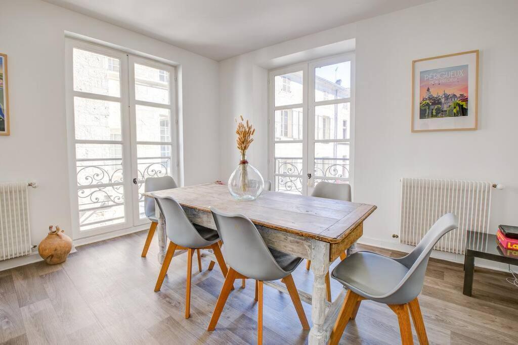 Apartamento Famille Au Coeur De Périgueux Exterior foto
